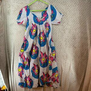 Laddi Womens Dress One Size Fits Most Colorful Knee Length Short Sleeve Mumu